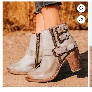 Freebird Bolos in Ice distressed. Worn twice. Size 8 women’s.